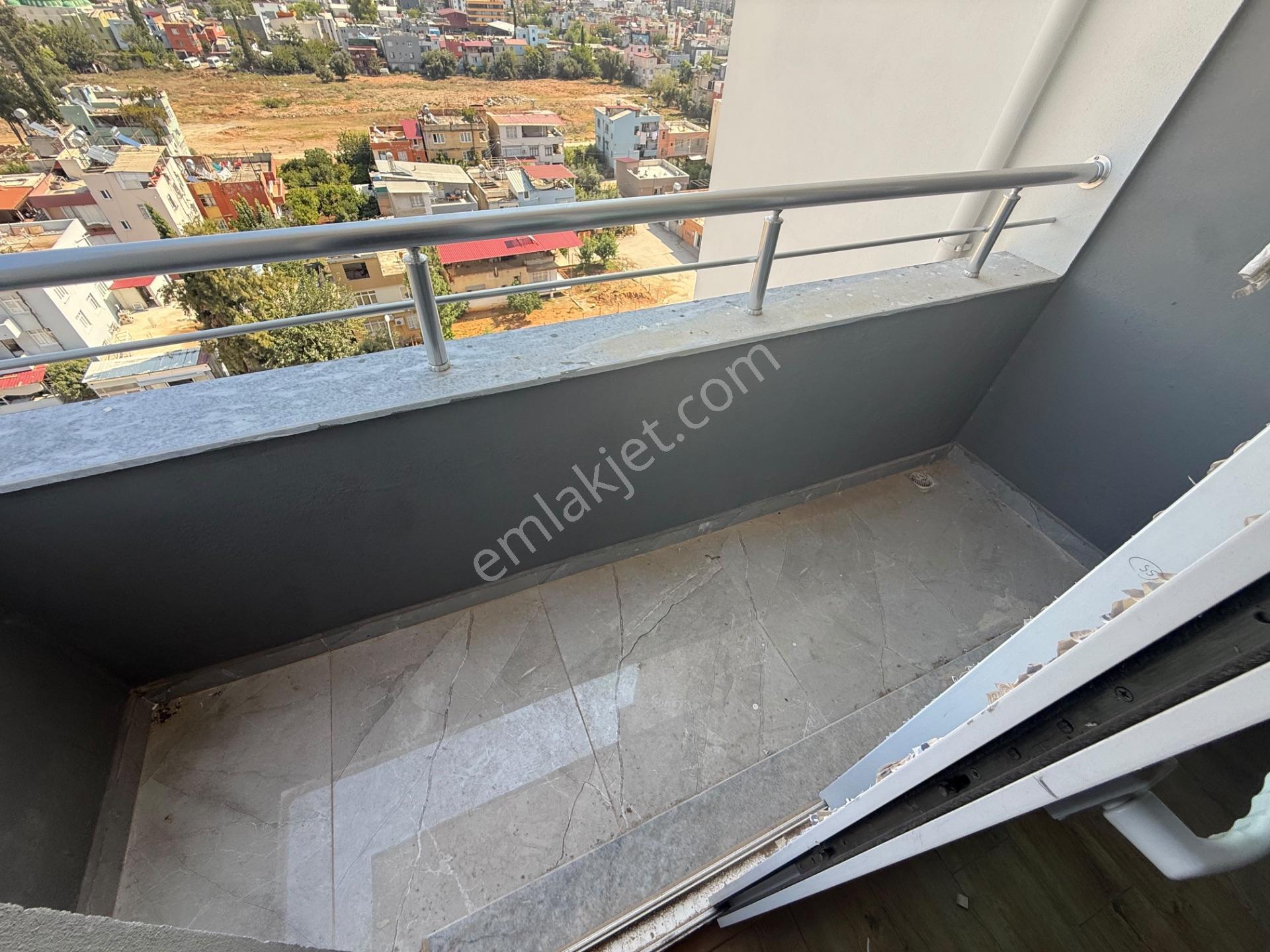 Gürsel Paşa Site İçi Havuzlu Güvenlikli Kombili Kapalı Mutfak Satılık Daire — fotoğraf 12