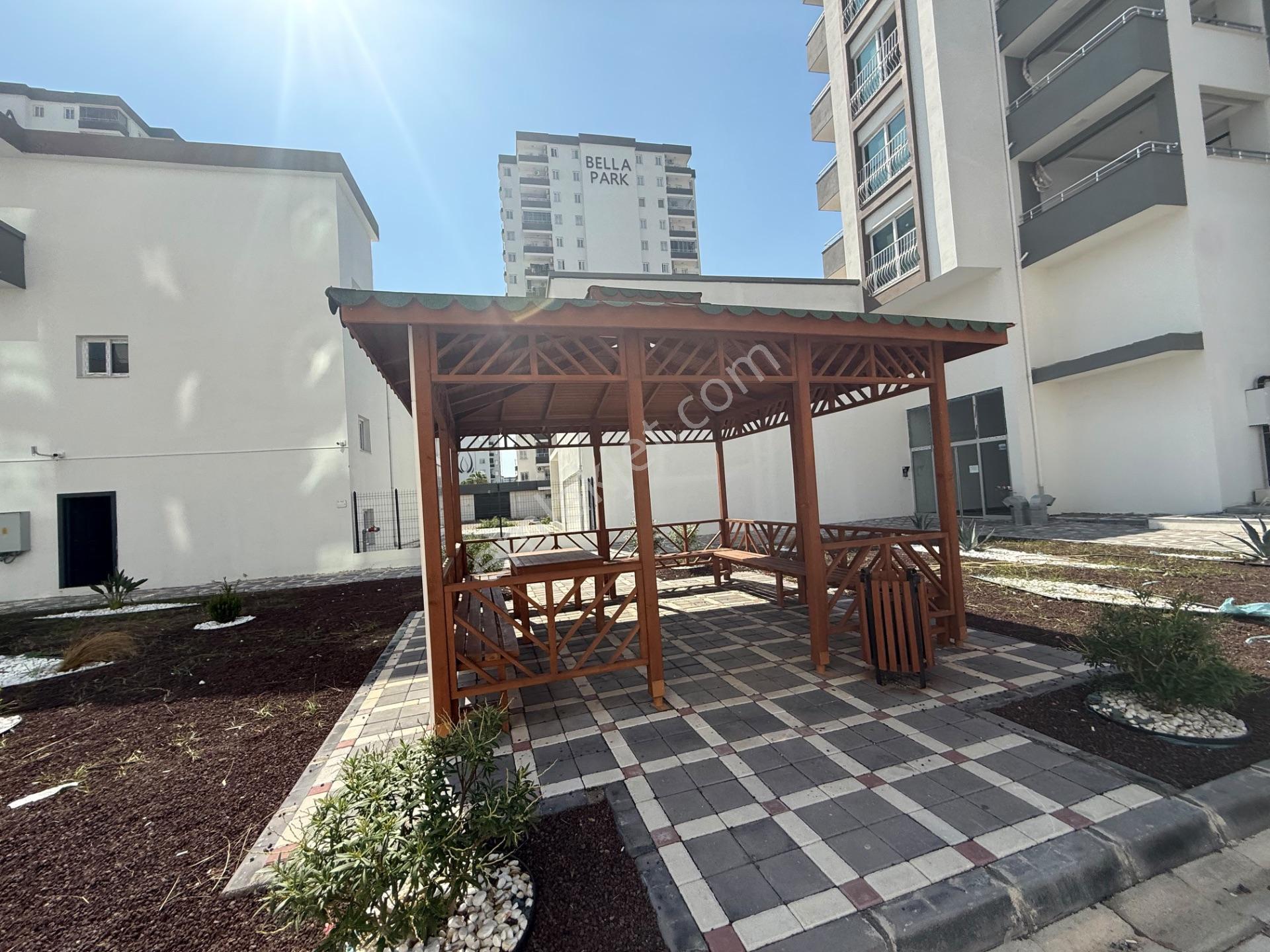Gürsel Paşa Site İçi Havuzlu Güvenlikli Kombili Kapalı Mutfak Satılık Daire — fotoğraf 26