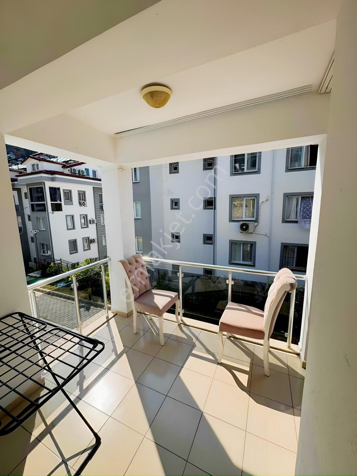 Fethiye Pazayerinde Havuzlu Site İçinde Satılık Ara Kat Daire — fotoğraf 6