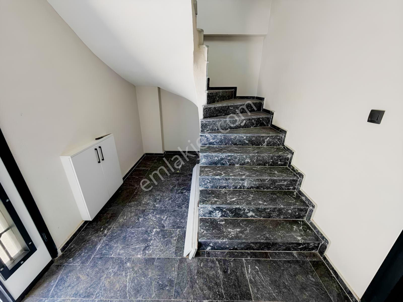 Dağlı !gayrimenkul'den|sakin|bölge|müstakil|tadında|2+1|daire — fotoğraf 12
