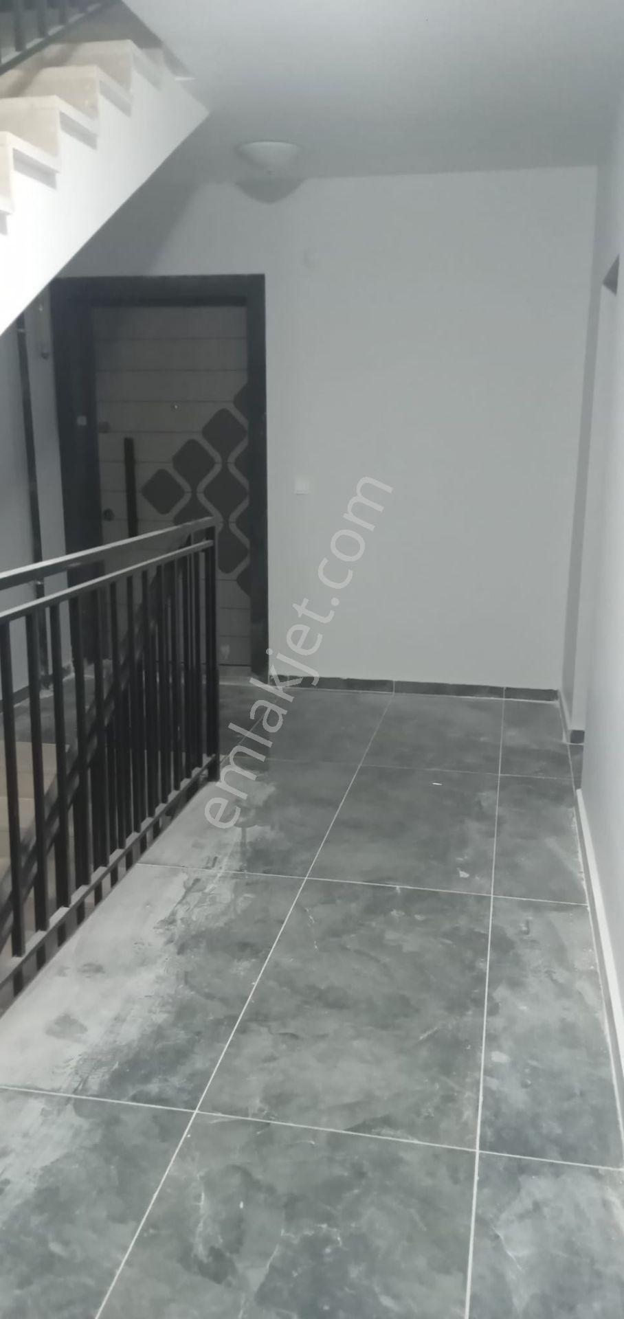 Damla Emlaktan Tuzlugöl Mah.satılık 3+1 Yeni Daire — fotoğraf 3