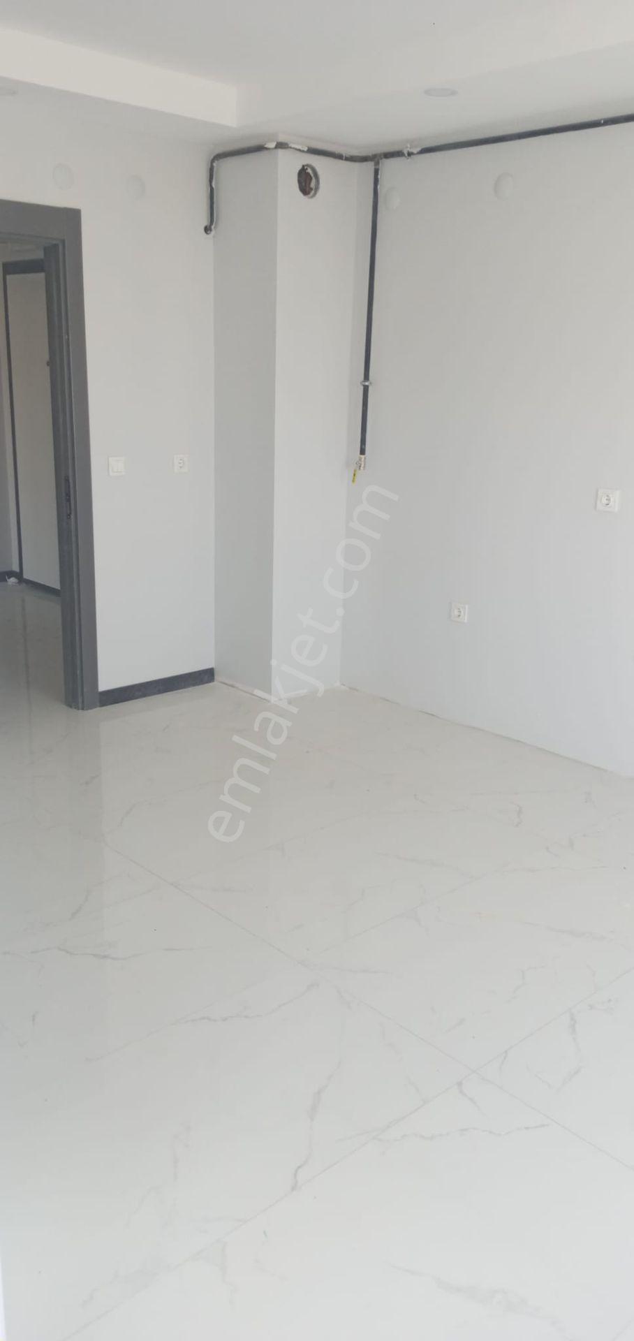 Damla Emlaktan Tuzlugöl Mah.satılık 3+1 Yeni Daire — fotoğraf 15