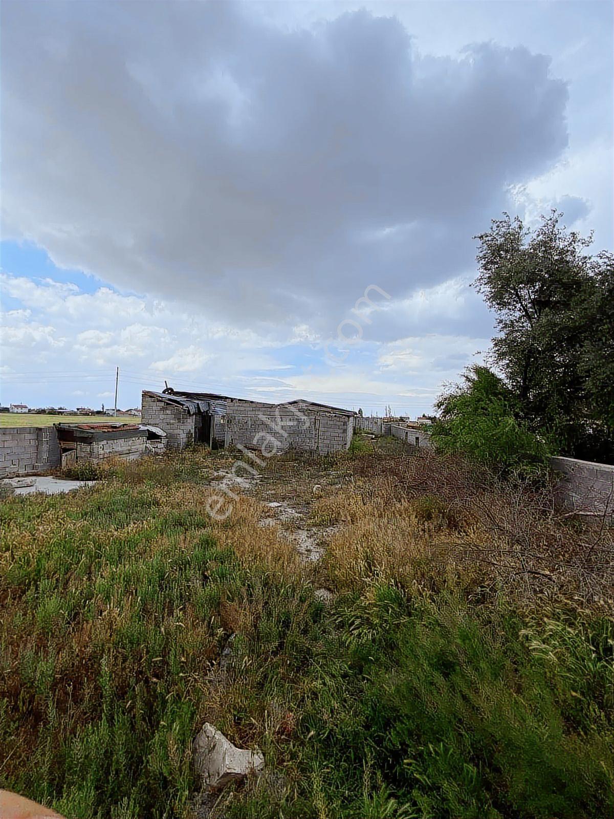 Saraçoğlunda Caddeye Cephe 703m2 Arsa İçinde Satılık Müstakil Ev — fotoğraf 7
