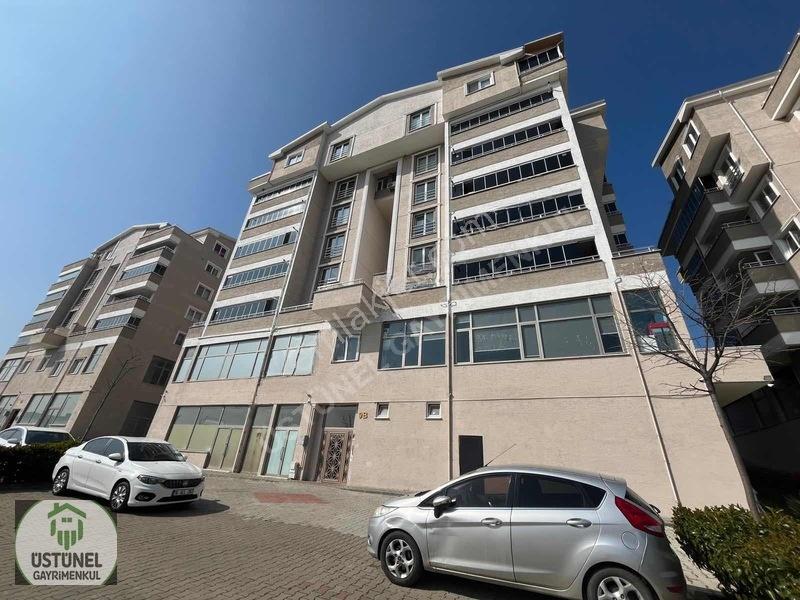 Üstünel'den Balkanda Site İçi Mülkiyetli 3+1 Ayrı Mutfaklı Daire — fotoğraf 34