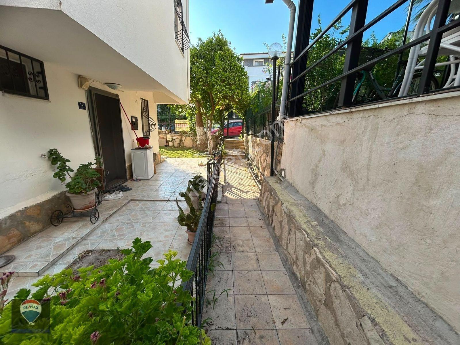 Kuşadası Kadınlar Denizine Yürüme Mesafesinde 4+1 Villa — fotoğraf 9