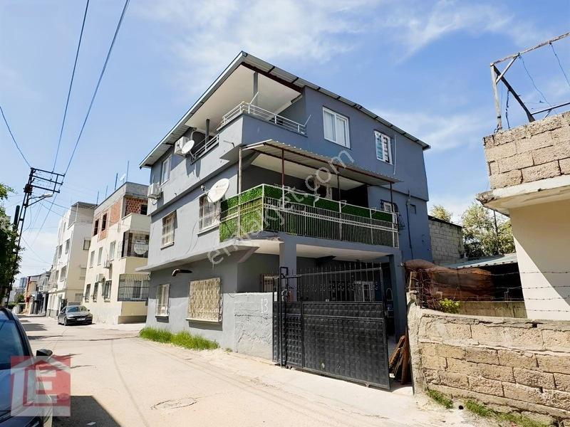 Lider'den Gürselpaşada 178m2 Arsa İçinde 3 Katlı 3 Satılık Ev — fotoğraf 4