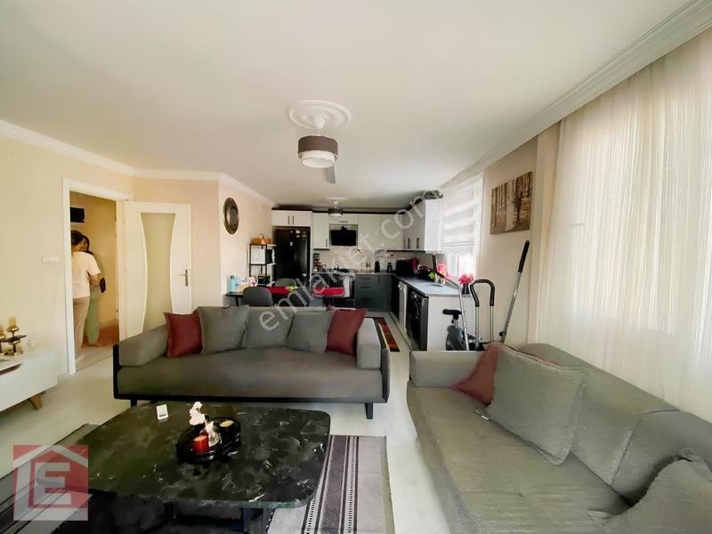 Lider'den Gürselpaşada 178m2 Arsa İçinde 3 Katlı 3 Satılık Ev — fotoğraf 24