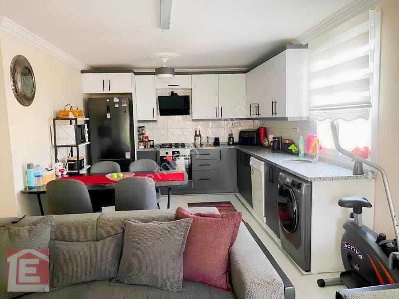 Lider'den Gürselpaşada 178m2 Arsa İçinde 3 Katlı 3 Satılık Ev — fotoğraf 26