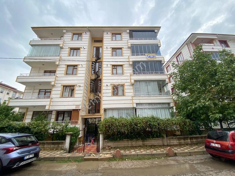 Yeni Mahallede Satılık 3+1 Geniş Daire — fotoğraf 20