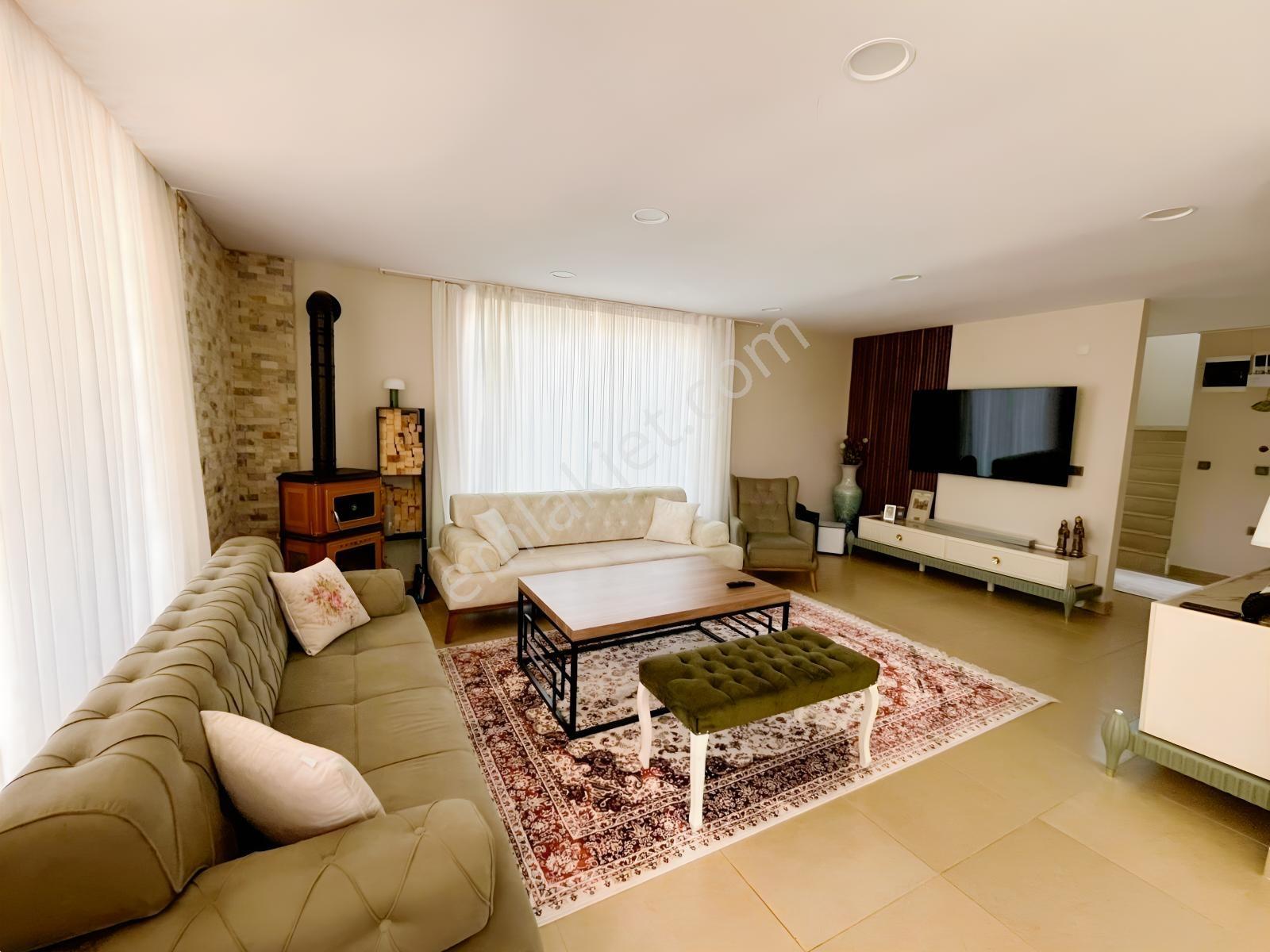 Döşemealtı Yeniköy'de 4+1 240m² Satılık Villa — fotoğraf 11