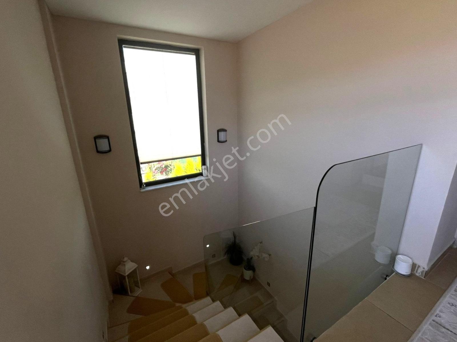 Döşemealtı Yeniköy'de 4+1 240m² Satılık Villa — fotoğraf 27