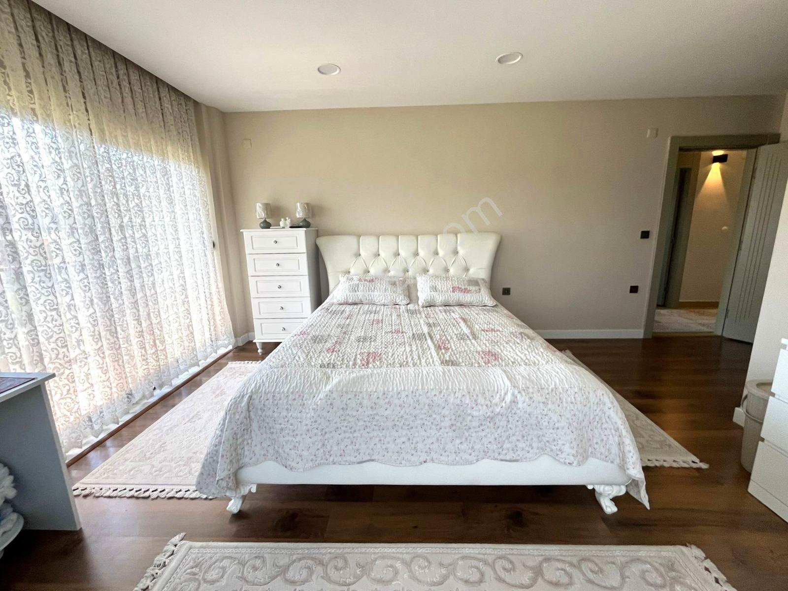 Döşemealtı Yeniköy'de 4+1 240m² Satılık Villa — fotoğraf 29