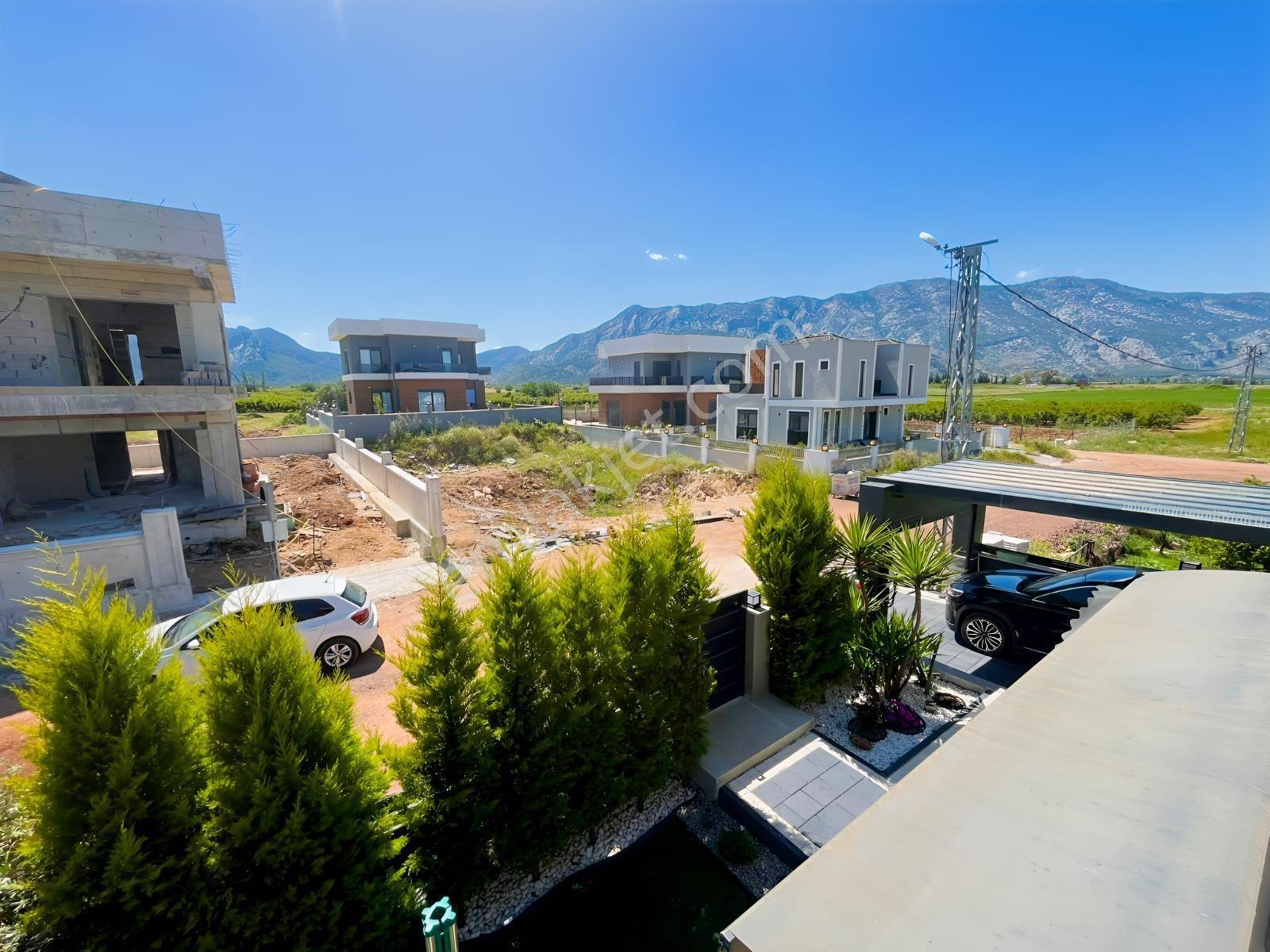 Döşemealtı Yeniköy'de 4+1 240m² Satılık Villa — fotoğraf 45