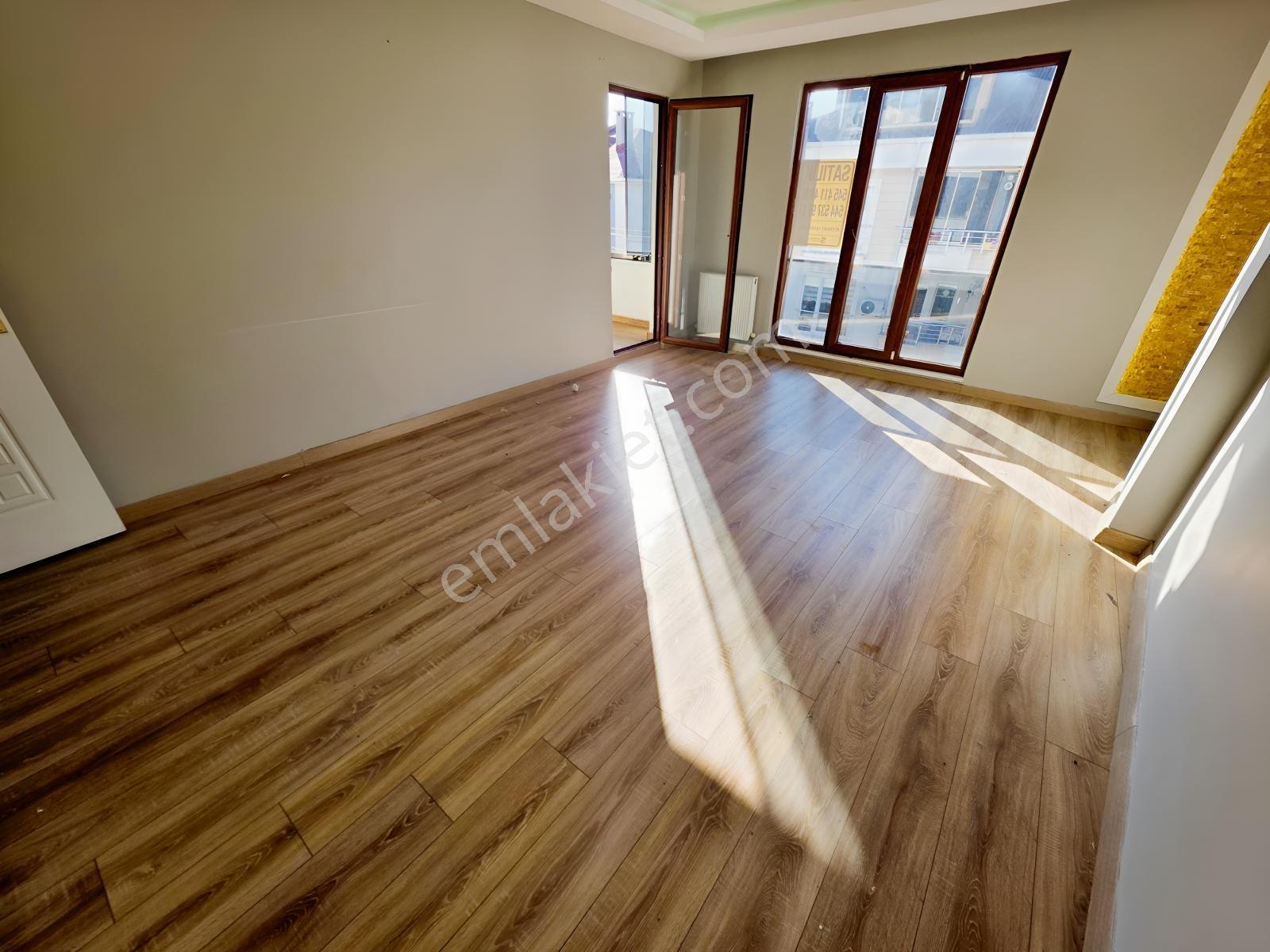 Çobançeşme Mah.ecevit Bulvarı Civarı 3+1 6 Yaşında İskanlı Daire — fotoğraf 9