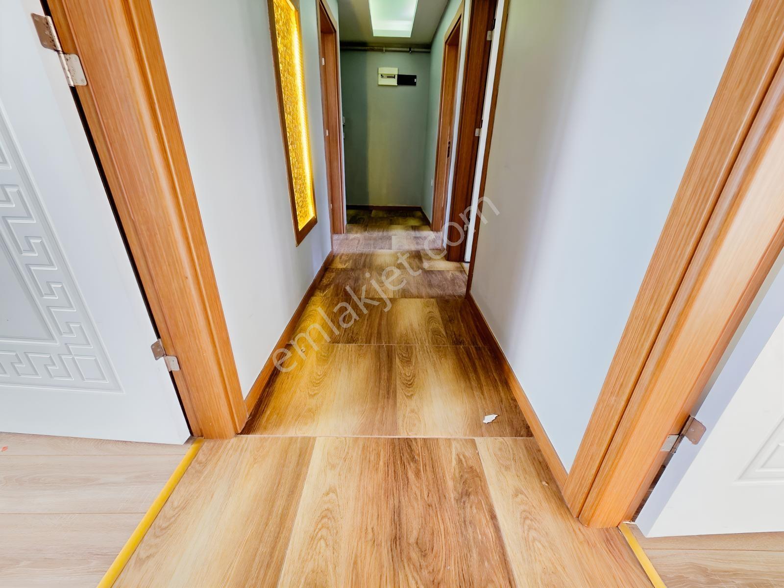 Çobançeşme Mah.ecevit Bulvarı Civarı 3+1 6 Yaşında İskanlı Daire — fotoğraf 18