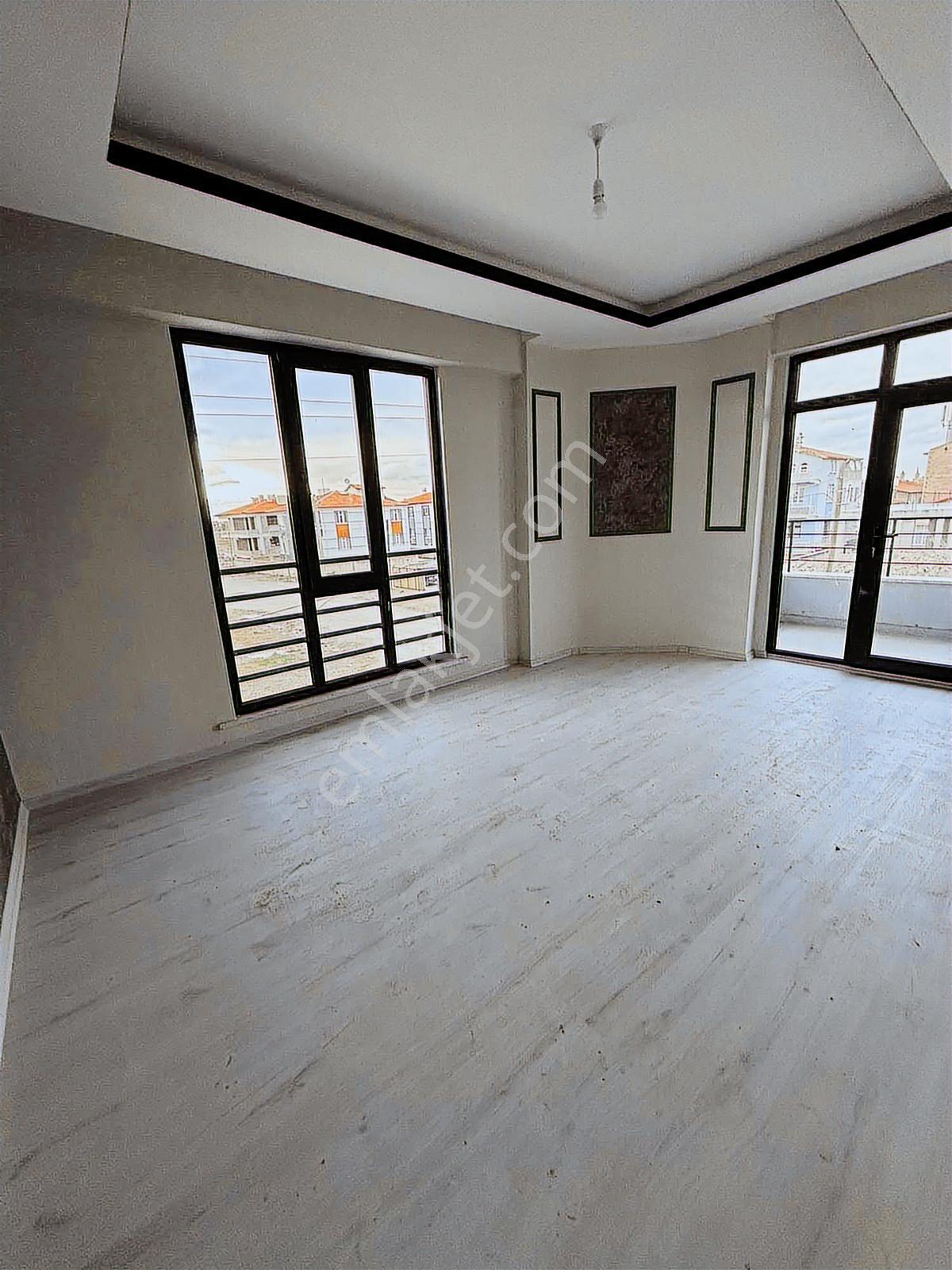 Alakova'da Satılık 2+1 Daire Eminevim Vb. Kuruluşlara Uygundur — fotoğraf 11
