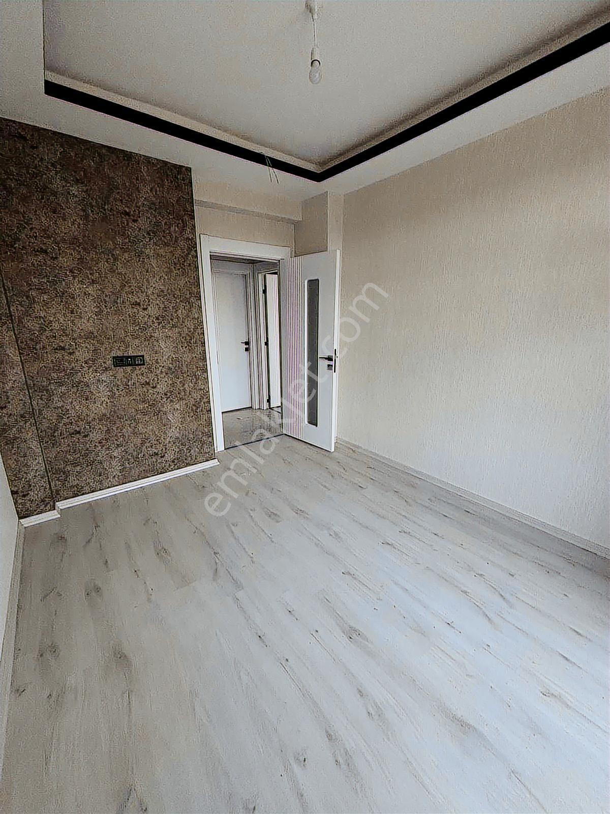Alakova'da Satılık 2+1 Daire Eminevim Vb. Kuruluşlara Uygundur — fotoğraf 14