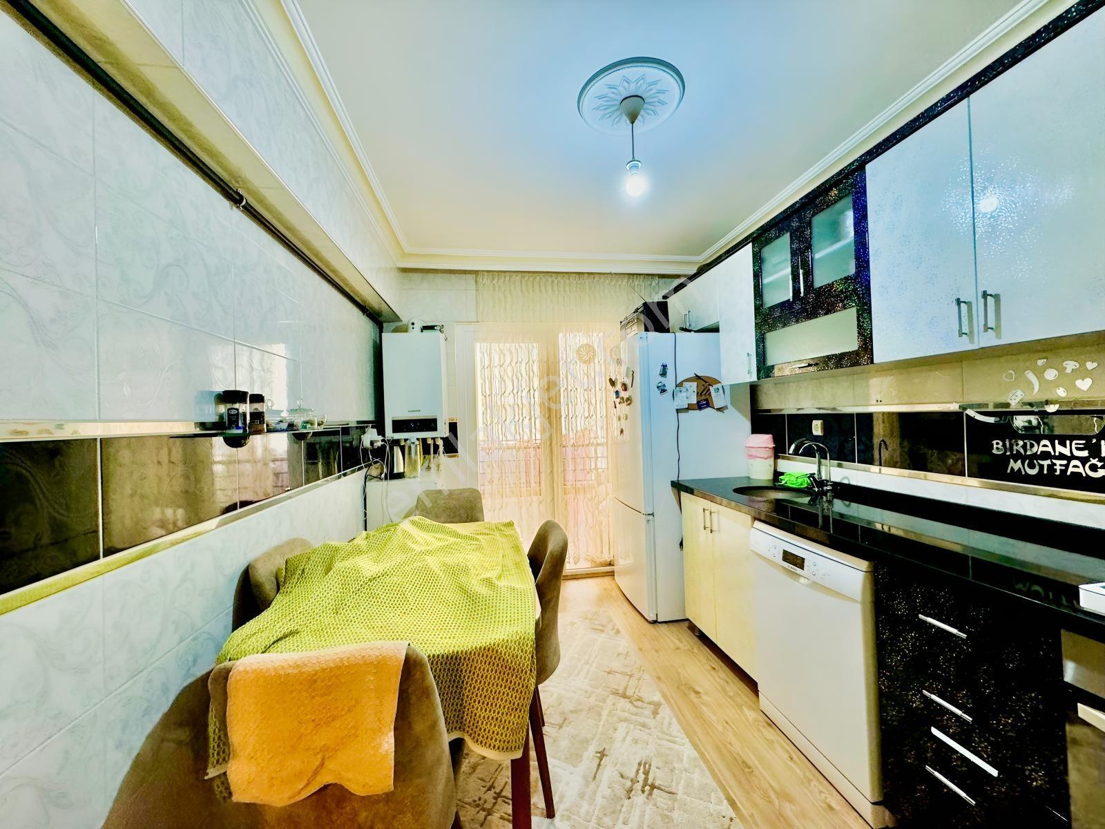 Kuzey Emlak'tan 2+1 Masrafsız Isı Yalıtımlı Yüksek Giriş Daire — fotoğraf 2