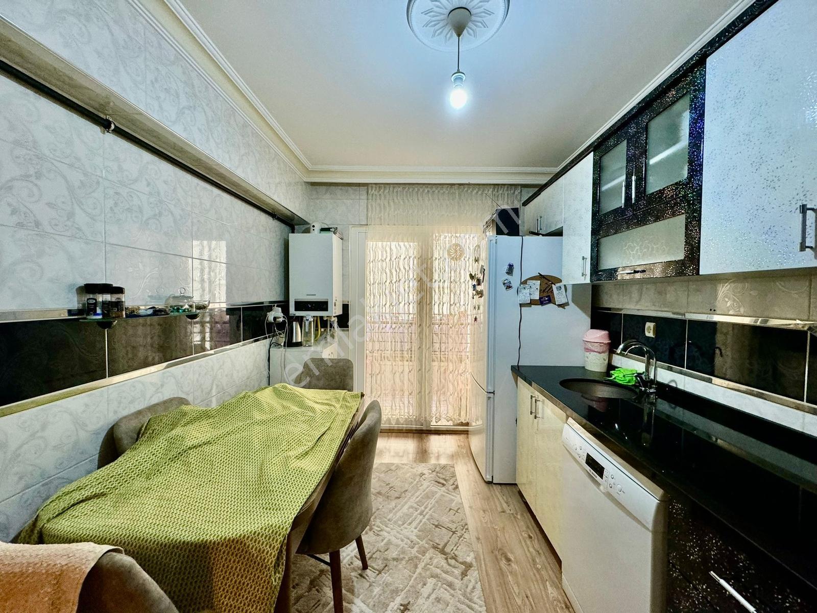 Kuzey Emlak'tan 2+1 Masrafsız Isı Yalıtımlı Yüksek Giriş Daire — fotoğraf 3