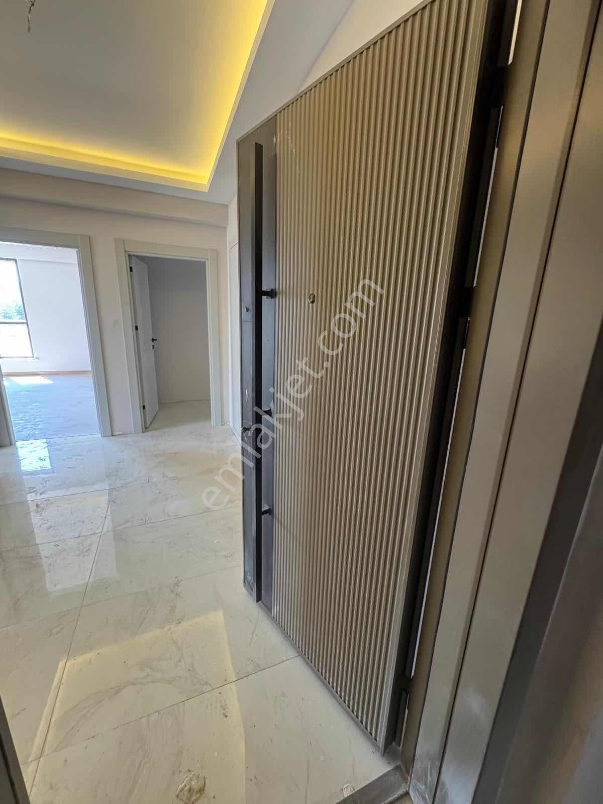 Cengizler Gayrimenkul 'den Satılık 3+1 Arakat Daire — fotoğraf 2