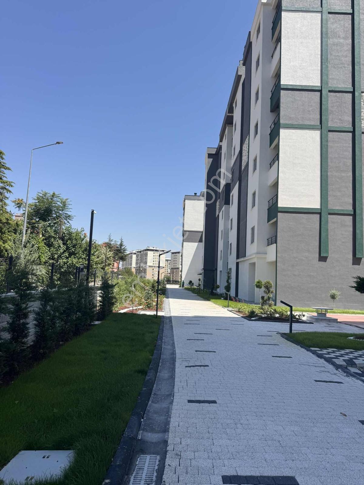 Cengizler Gayrimenkul 'den Satılık 3+1 Arakat Daire — fotoğraf 18