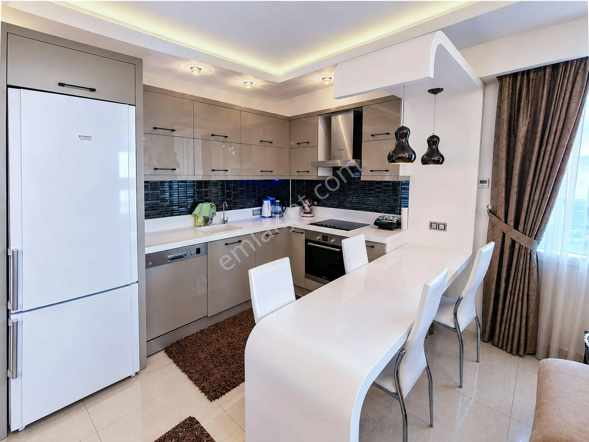 Azura Park'ta Panoramik Manzaralı Lüks 3+1 Daire — fotoğraf 6