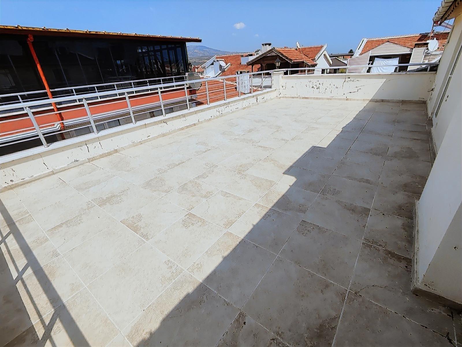 Nuhoğlu'ndan Satılık Denize 150 Metre Müstakil ,4+1 Triplex — fotoğraf 12
