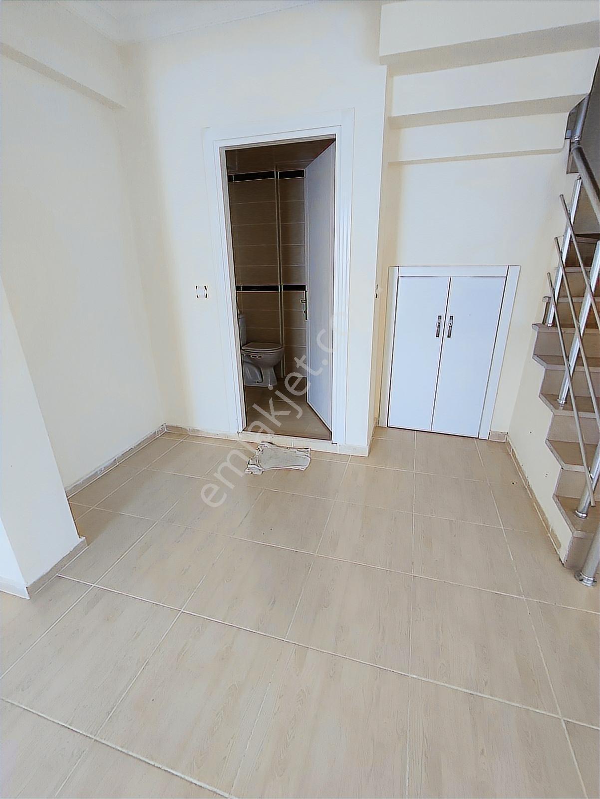 Nuhoğlu'ndan Satılık Denize 150 Metre Müstakil ,4+1 Triplex — fotoğraf 21