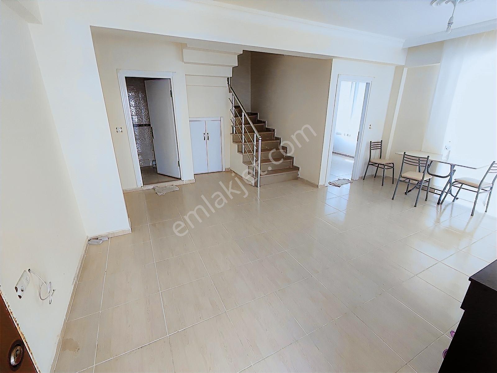 Nuhoğlu'ndan Satılık Denize 150 Metre Müstakil ,4+1 Triplex — fotoğraf 24