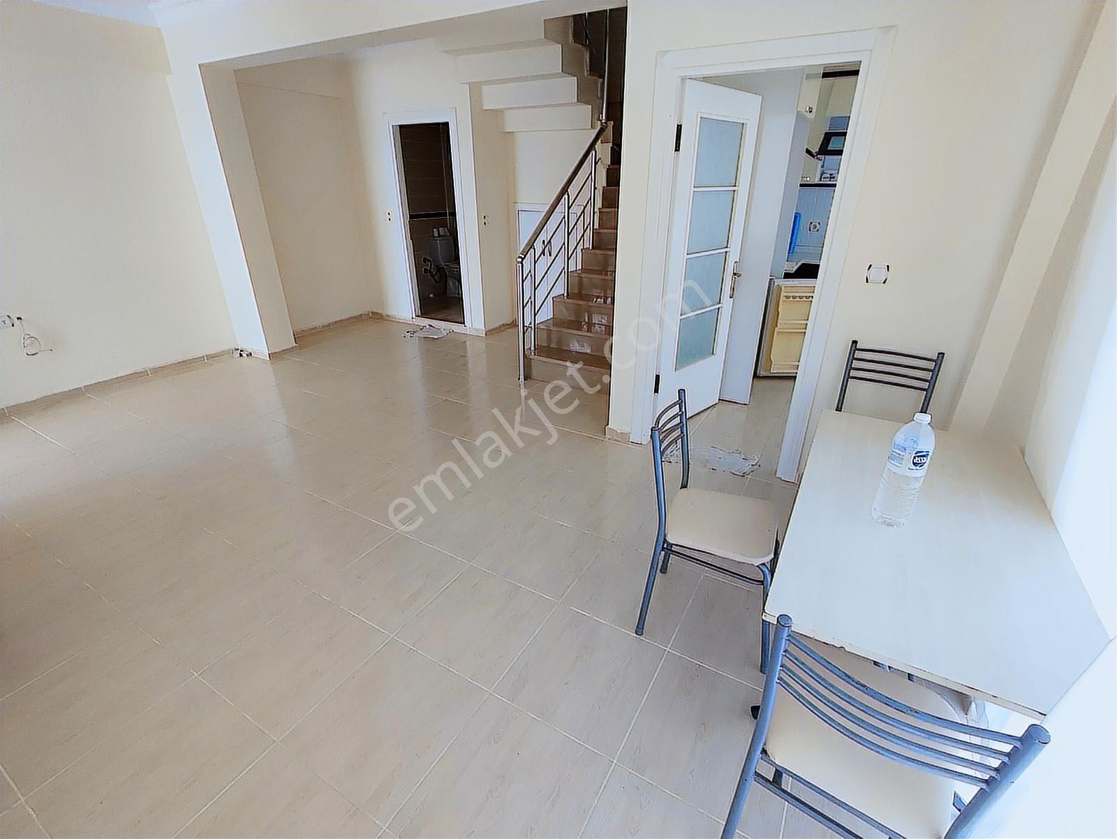 Nuhoğlu'ndan Satılık Denize 150 Metre Müstakil ,4+1 Triplex — fotoğraf 27