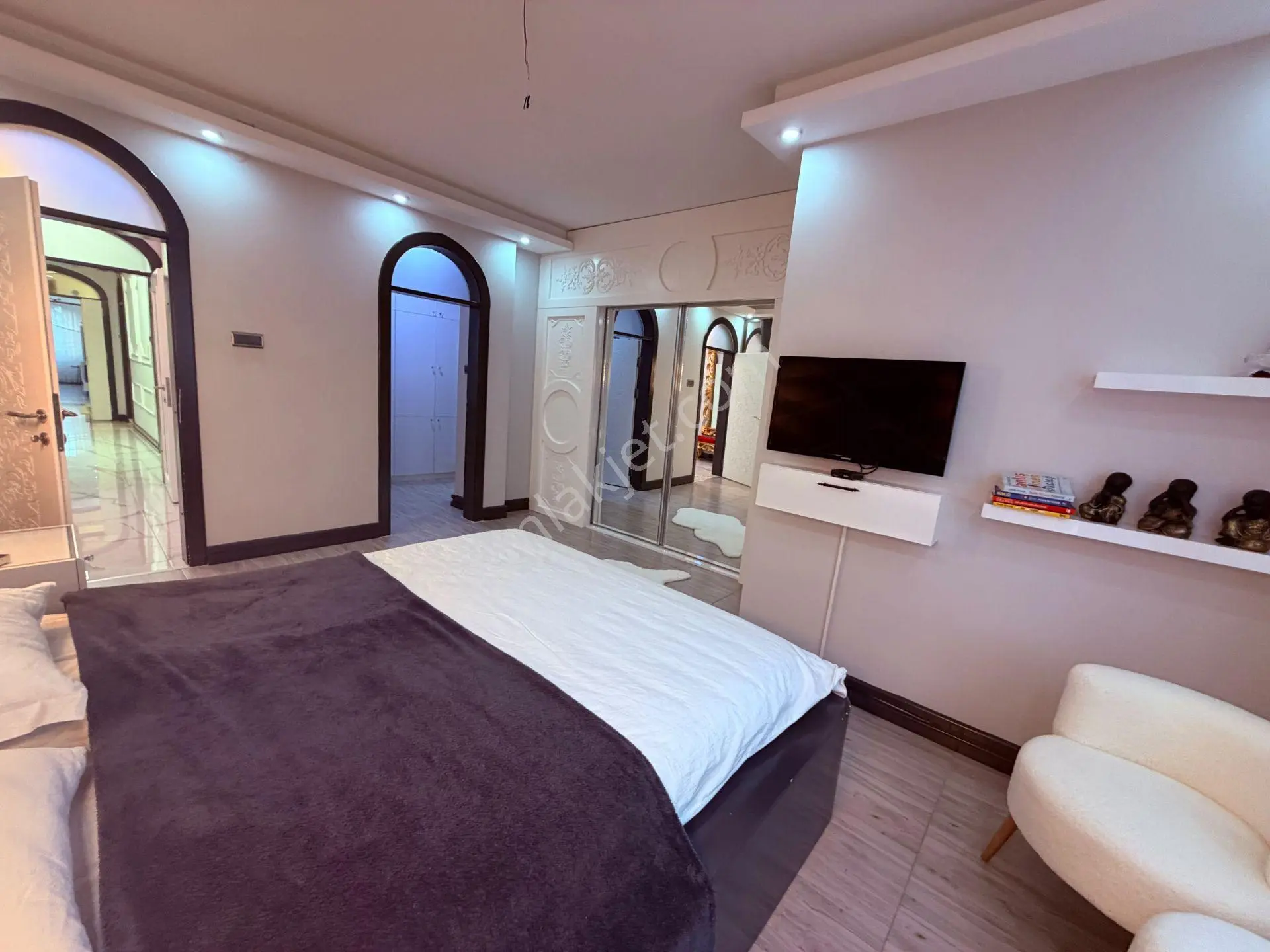 Ay Işığı Gayrimenkul'den 24 Ağustos Bulvarı Cadde Üzeri Villa Tadında Satılık 4+1 Daire — fotoğraf 16