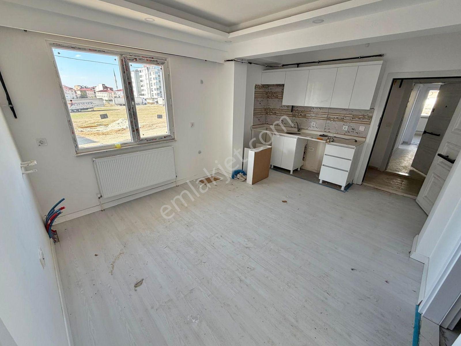 Metin Yapı'dan Kat Ve Cephe Seçenekli Satılık 2+0 Daire!! — fotoğraf 4