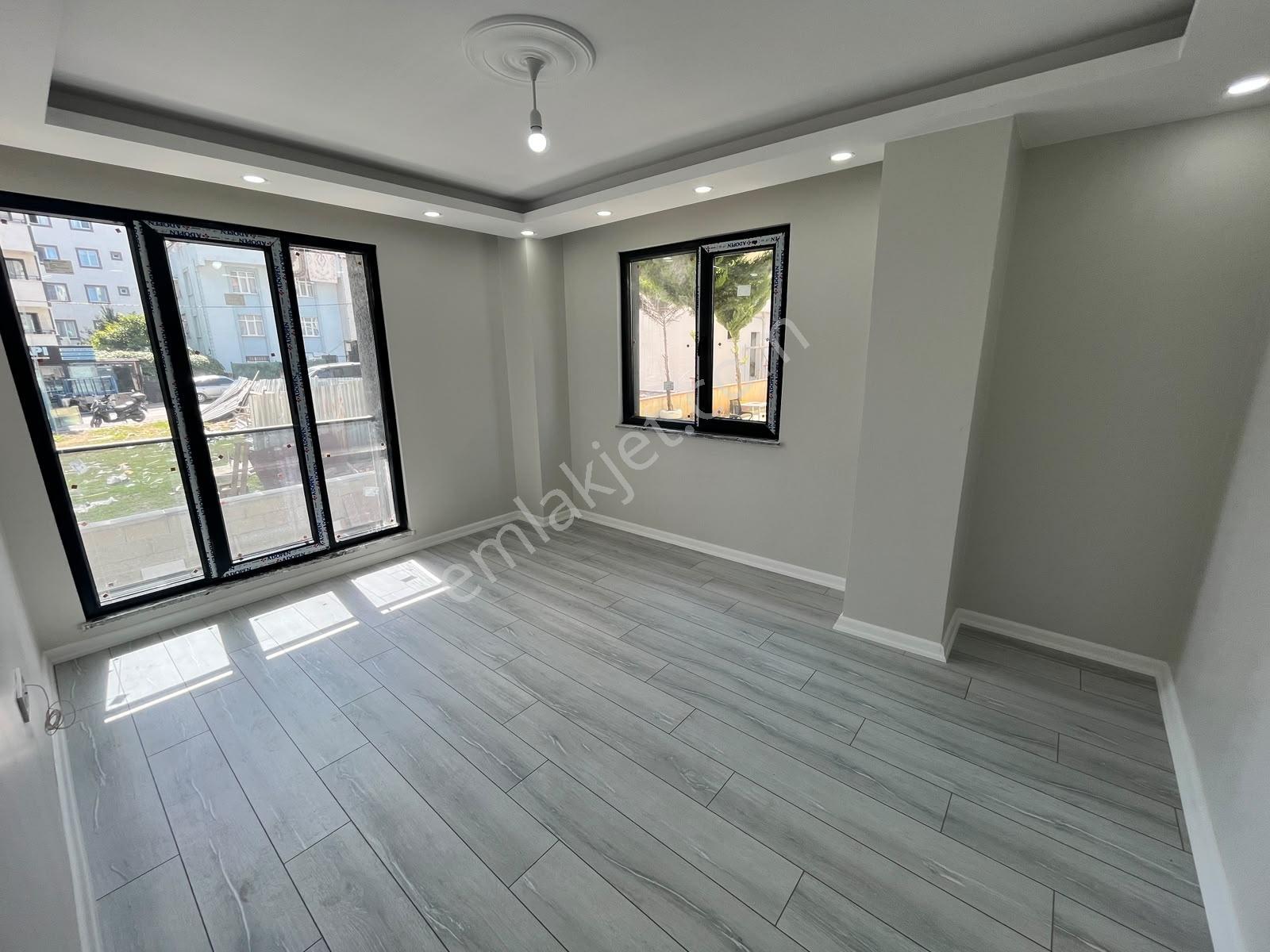 Mimarsinanda Satılık Tam Camlı Ferah 2+1 Ters Dubleks — fotoğraf 3