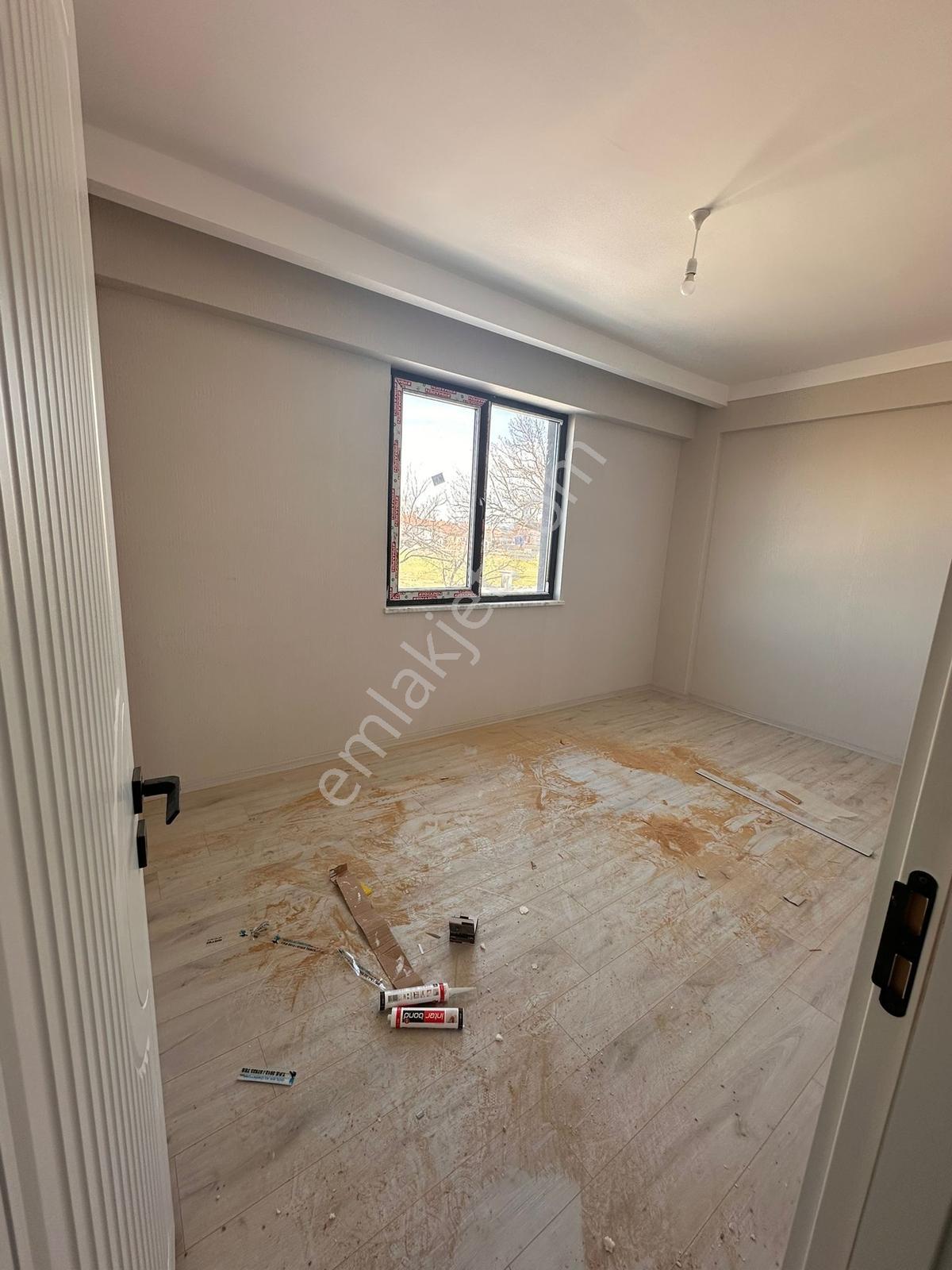 Karaaslanda 2+1 Sıfır Geniş Bölgenin En Uygunu Sıfır Hazır Daire — fotoğraf 2