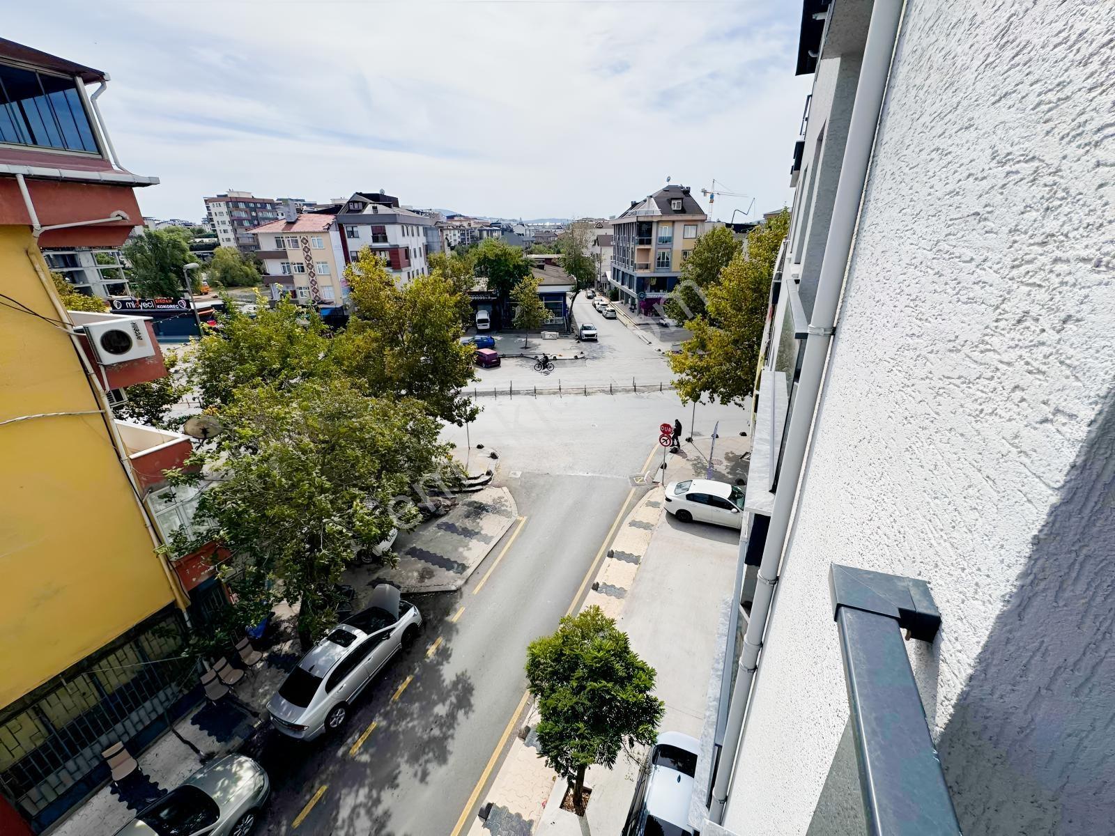 Sancaktepe De Atatürk Caddesine Cephe Kapalı Otopark Olan Daire — fotoğraf 4