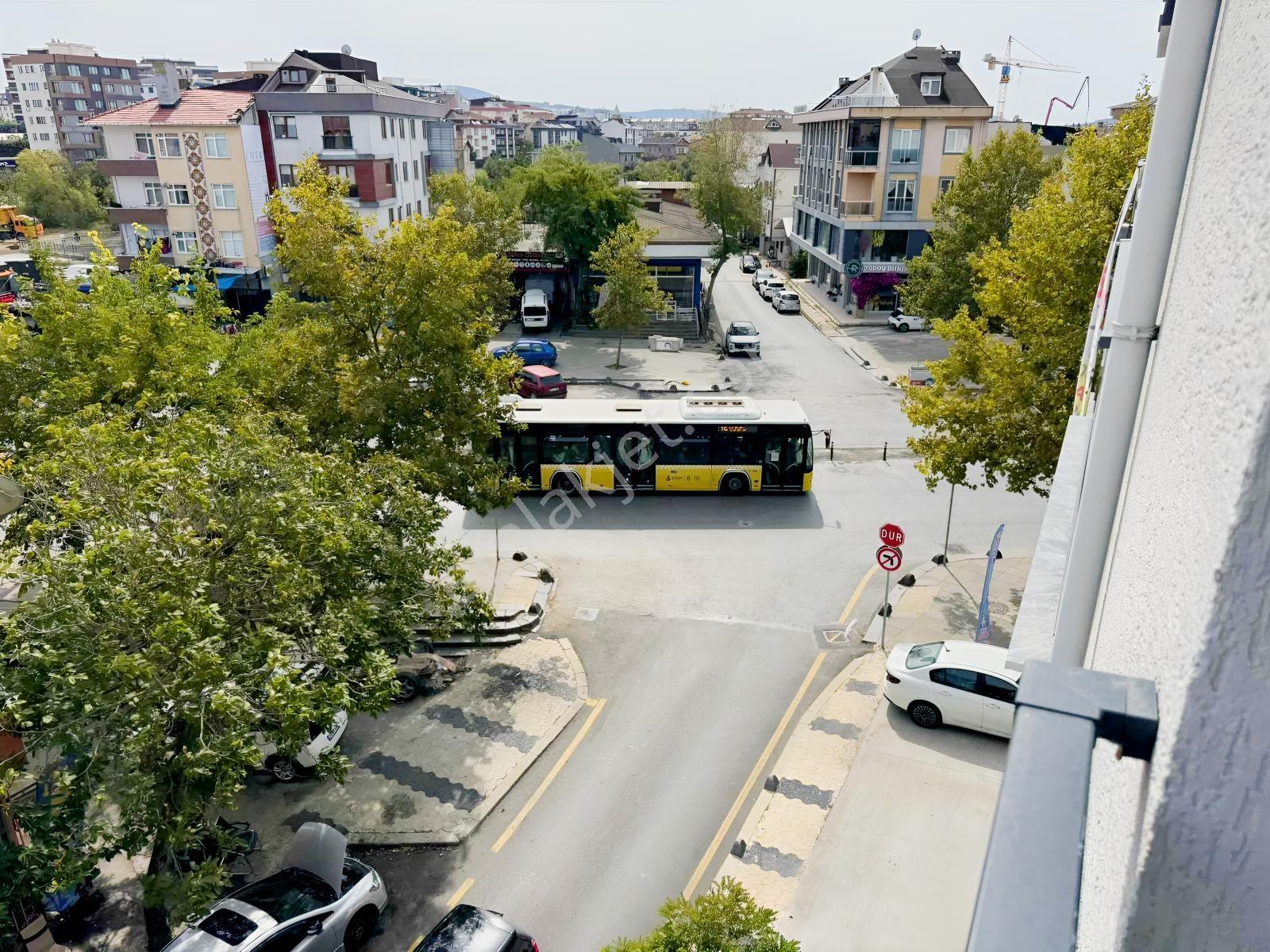 Sancaktepe De Atatürk Caddesine Cephe Kapalı Otopark Olan Daire — fotoğraf 6