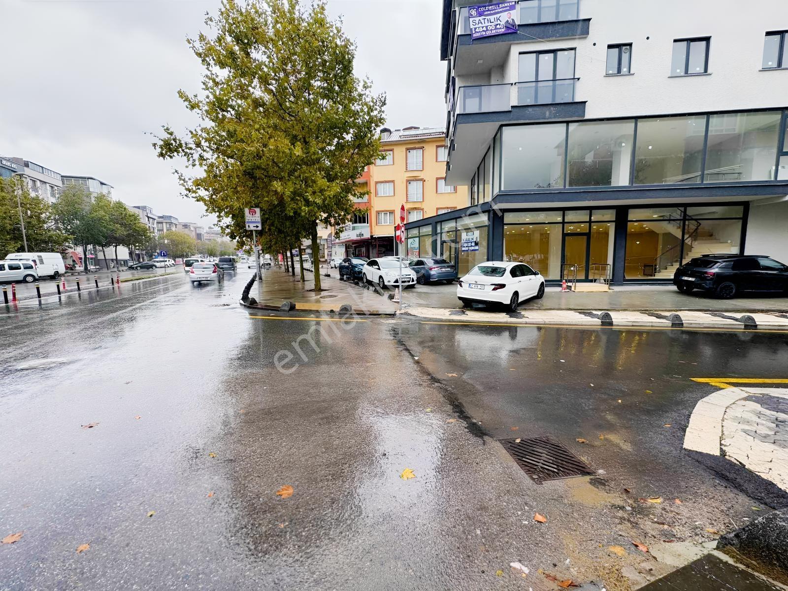 Sancaktepe De Atatürk Caddesine Cephe Kapalı Otopark Olan Daire — fotoğraf 31