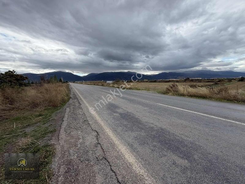 Yüksel Emlaktan Satılık Tarla Akşehir Yunak Yolunda Yunak Cad. — fotoğraf 4