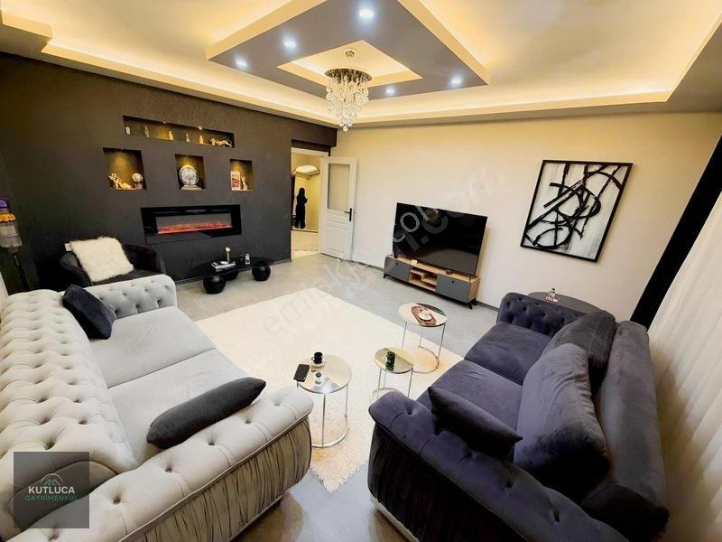 3+1 Cadde Üzerinde Asansörlü Full Yapılı Bağımsız Fırsat Dairesi — fotoğraf 4