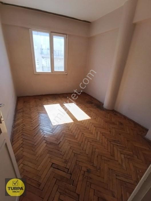 Şirinyer Menderes Cad. Arakat Ayrı Mutfak 3+1 — fotoğraf 6