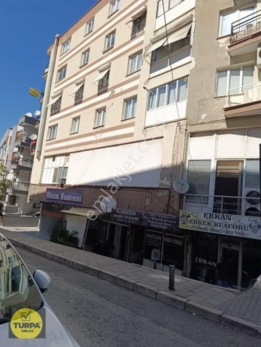 Şirinyer Menderes Cad. Arakat Ayrı Mutfak 3+1 — fotoğraf 15