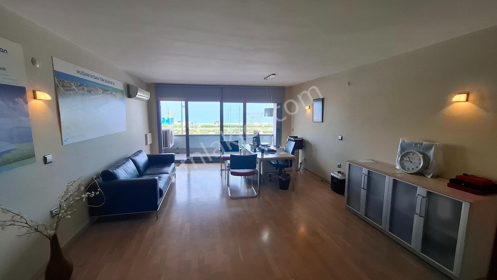 İzmir Alsancak Deniz Manzaralı Prestijli Konumda Satılık — fotoğraf 11