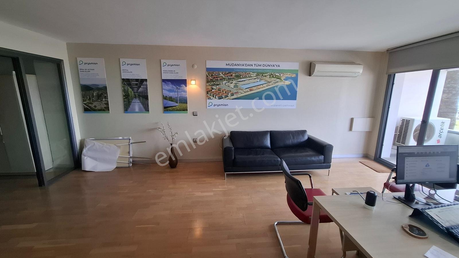 İzmir Alsancak Deniz Manzaralı Prestijli Konumda Satılık — fotoğraf 13