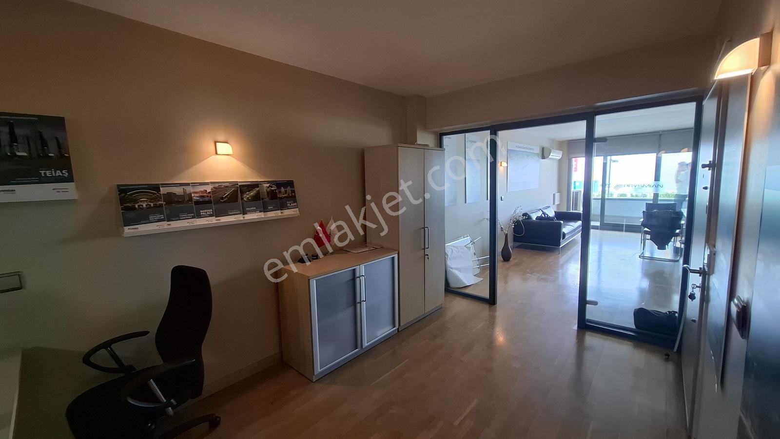 İzmir Alsancak Deniz Manzaralı Prestijli Konumda Satılık — fotoğraf 15