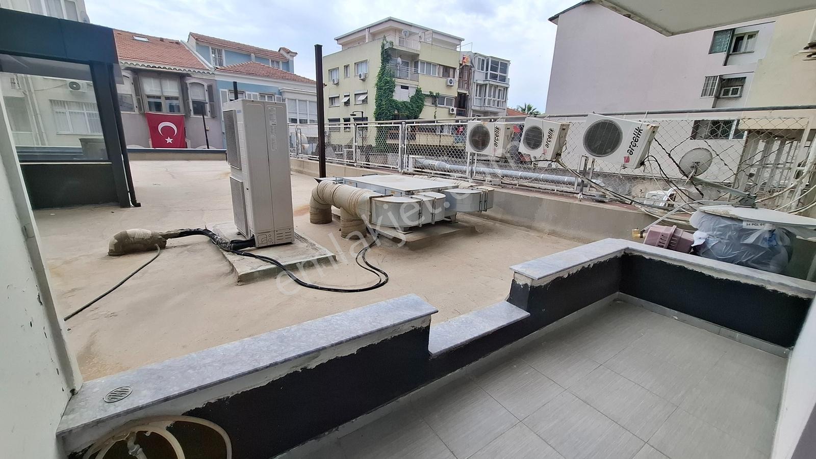 İzmir Alsancak Deniz Manzaralı Prestijli Konumda Satılık — fotoğraf 28