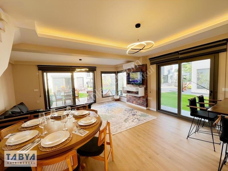 Seferihisar Sığacık'da Tam Müstakil Satılık Villa — fotoğraf 4