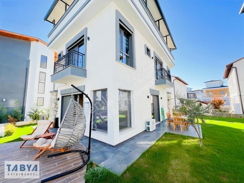 Seferihisar Sığacık'da Tam Müstakil Satılık Villa — fotoğraf 15