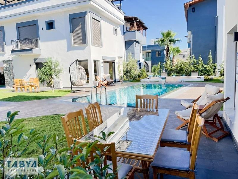 Seferihisar Sığacık'da Tam Müstakil Satılık Villa — fotoğraf 19