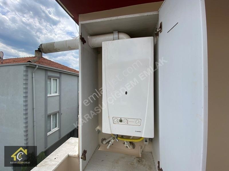Karasu ^^akkum^^da Denize 30 Metre & Kombili & 3.kat ^^2+1^^ — fotoğraf 9