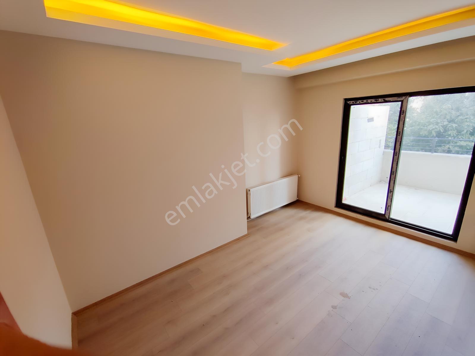 Doradan Edremit Merkezde Satılık Sıfır Geniş Balkonlu 1+1 Daire — fotoğraf 3
